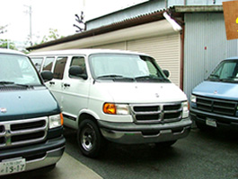 ベース車両を選ぶ